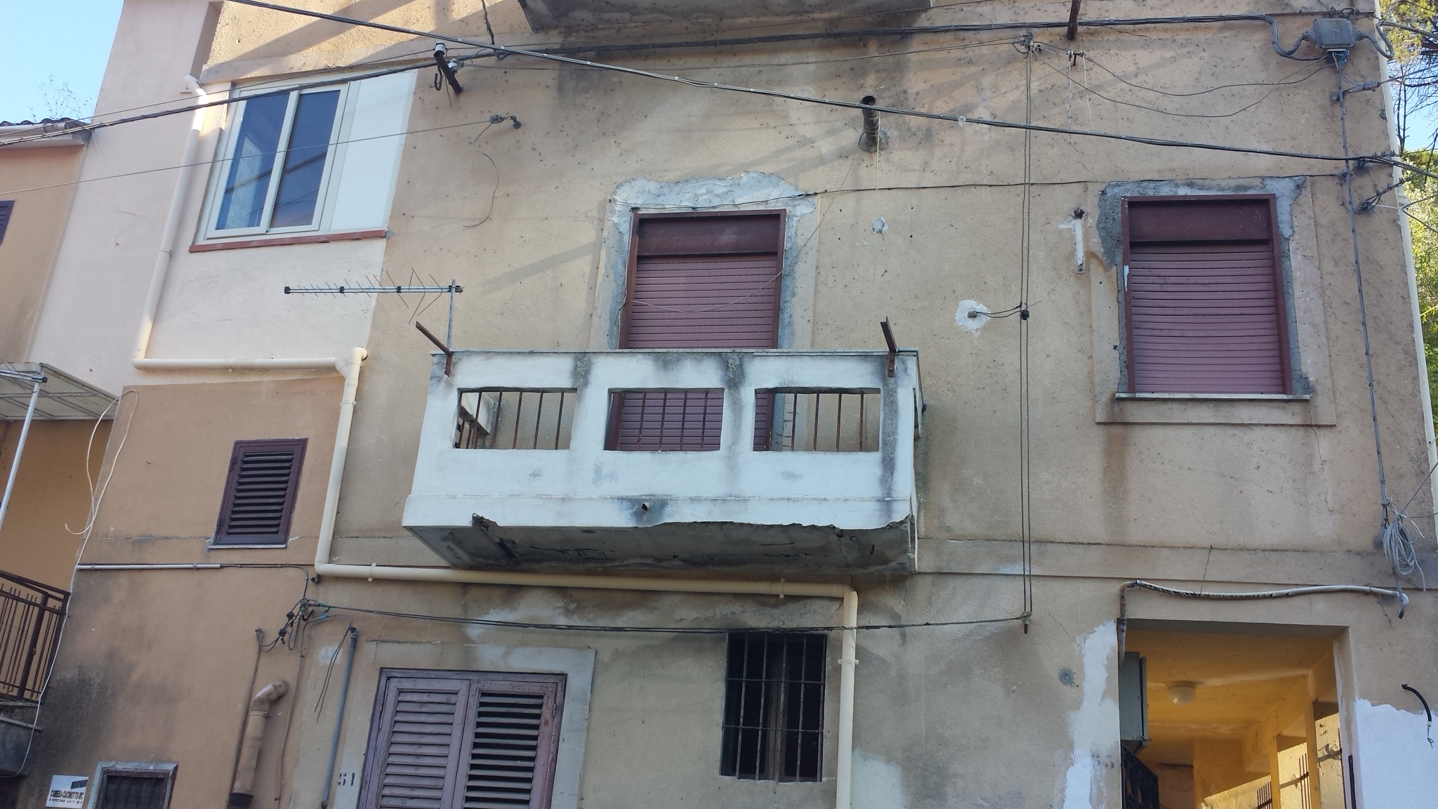 Via Capitano Franzoni, 2 abitazioni con 2 ingressi