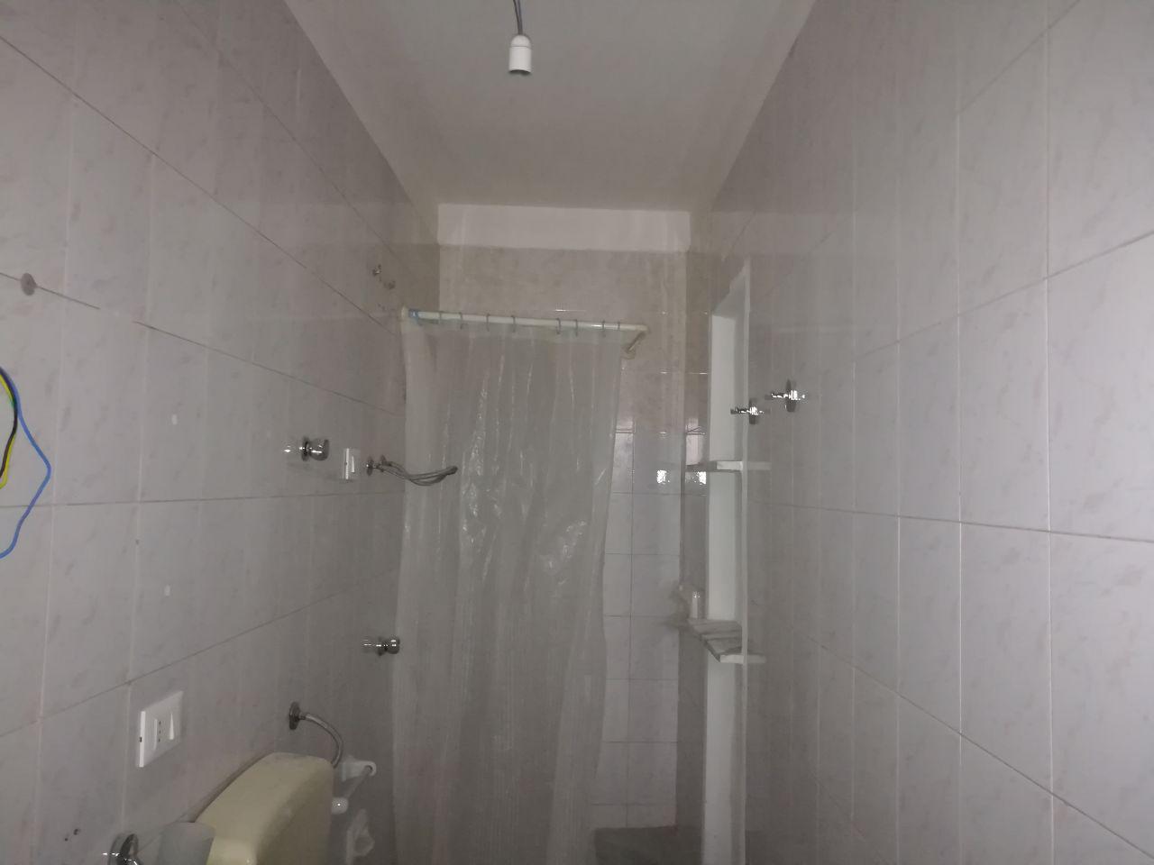 Via Antonio Veneziano, luminoso appartamento