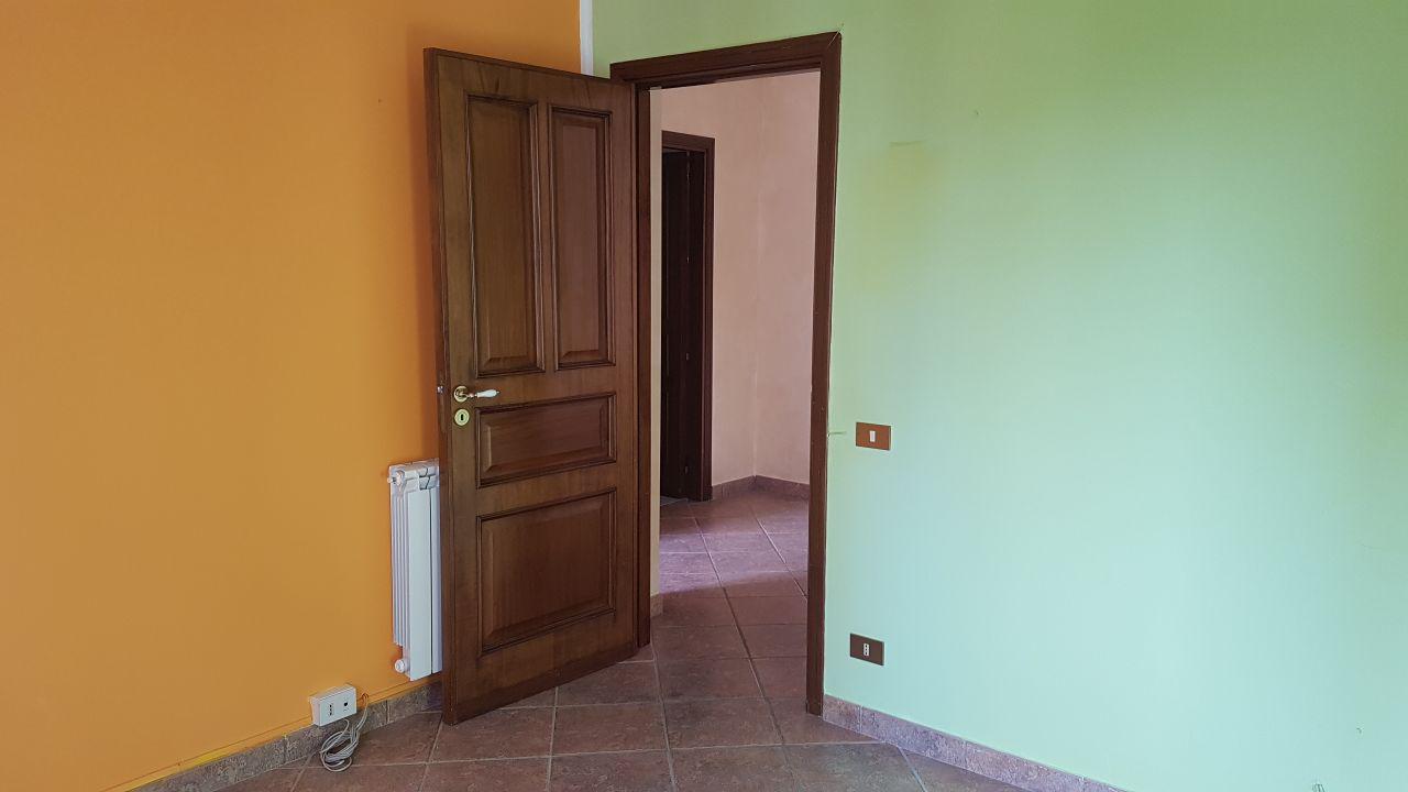 Salita Sant'Antonino 3vani con terrazzo posto auto