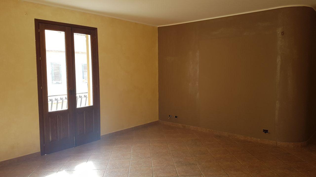 Salita Sant'Antonino 3vani con terrazzo posto auto