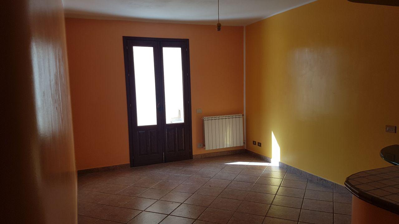 Salita Sant'Antonino 3vani con terrazzo posto auto