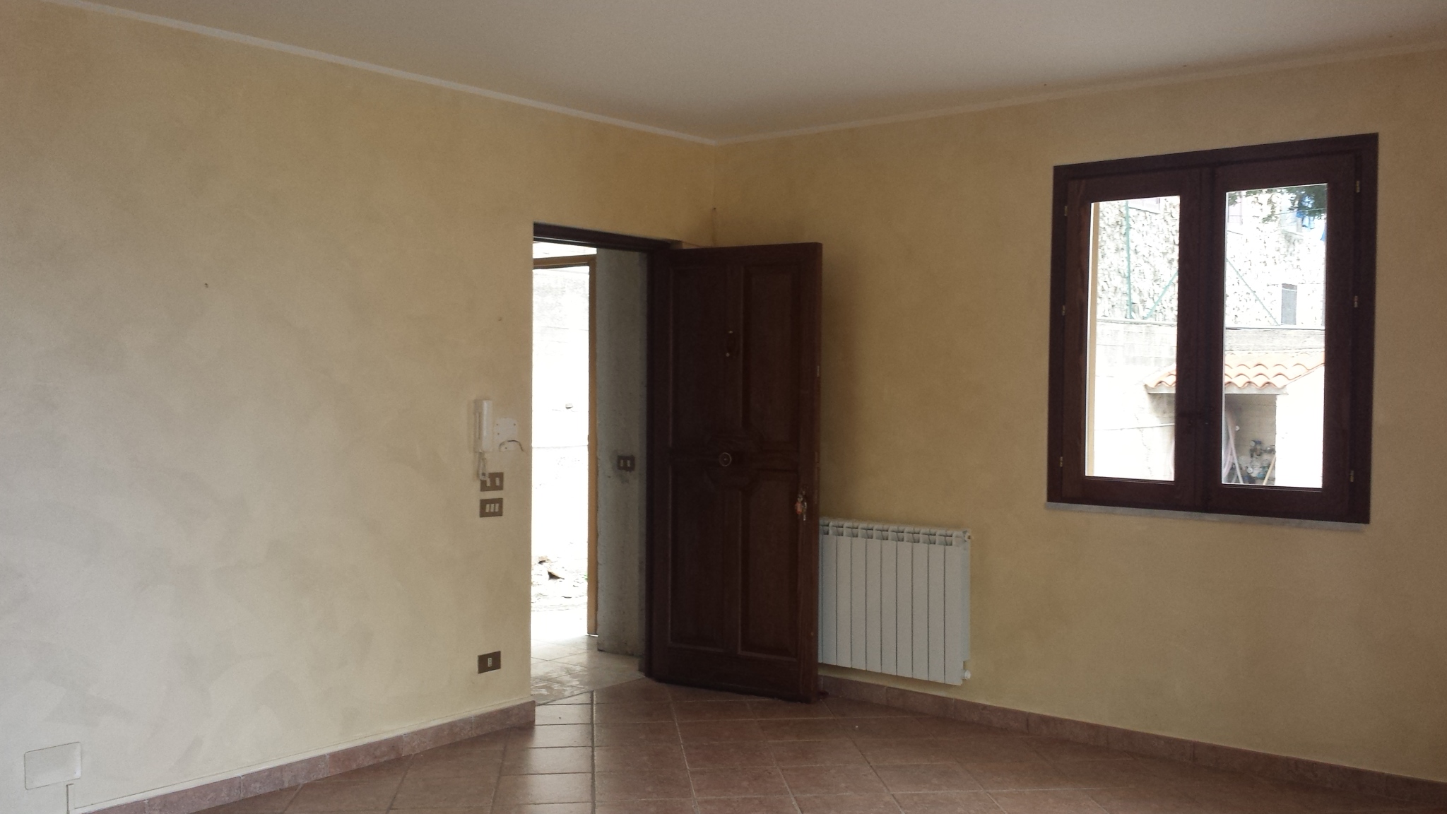 Salita Sant'Antonino 3vani con terrazzo posto auto