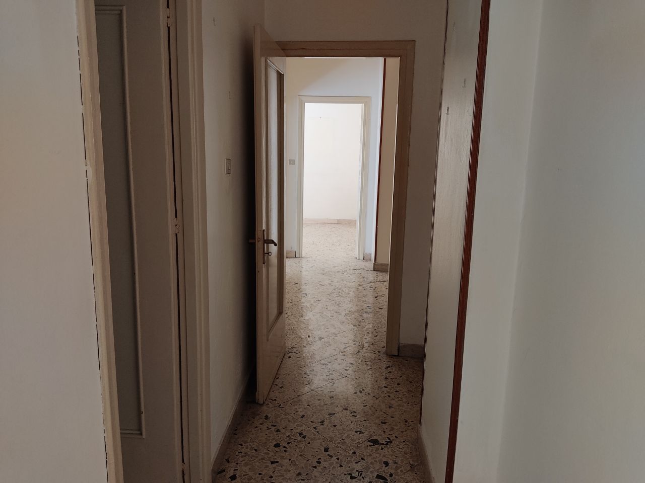 Via Venero, 2 vani, cucina abitabile e ripostiglio