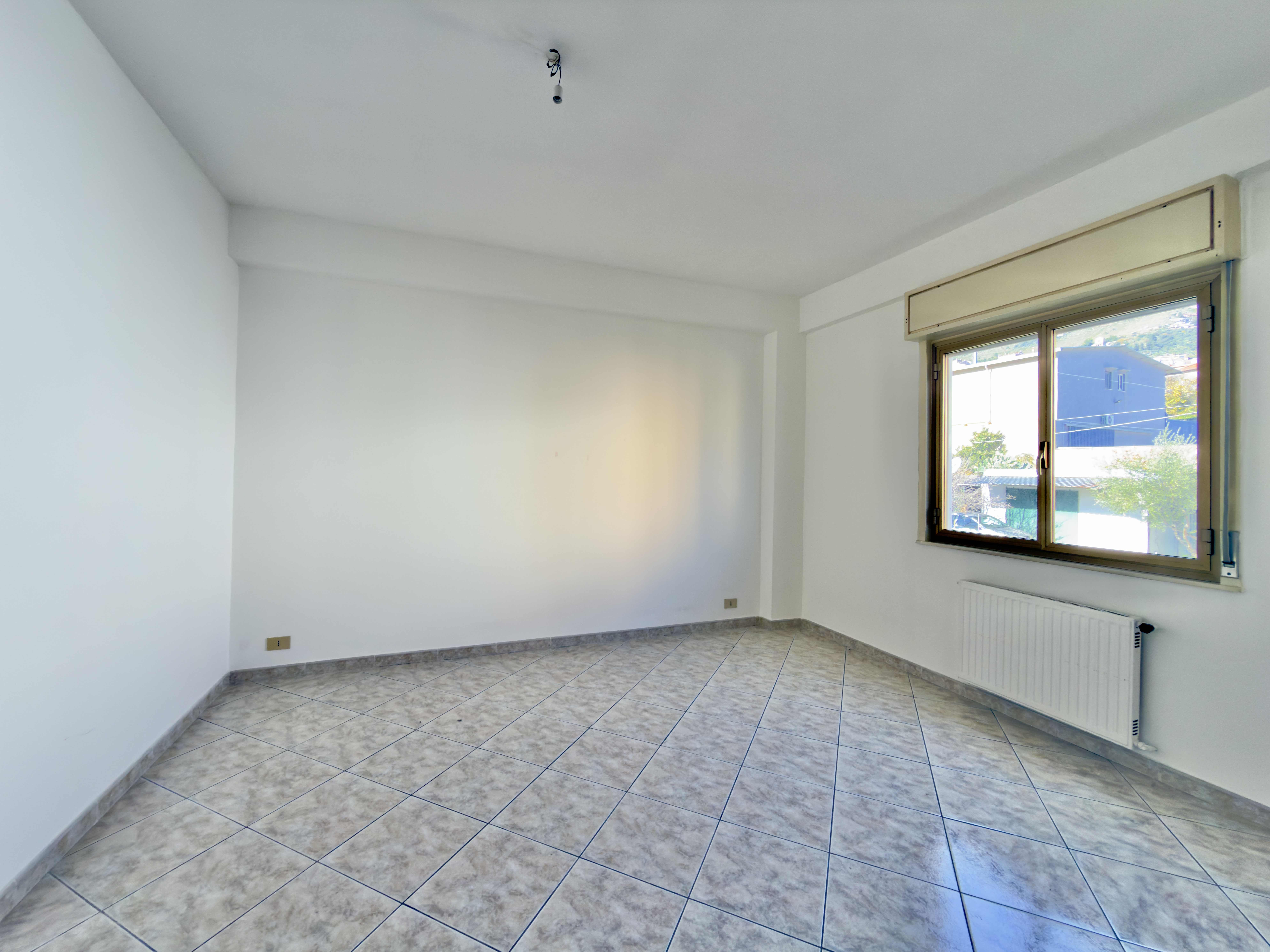 Via Santa Liberata, 3 locali in villa con giardino