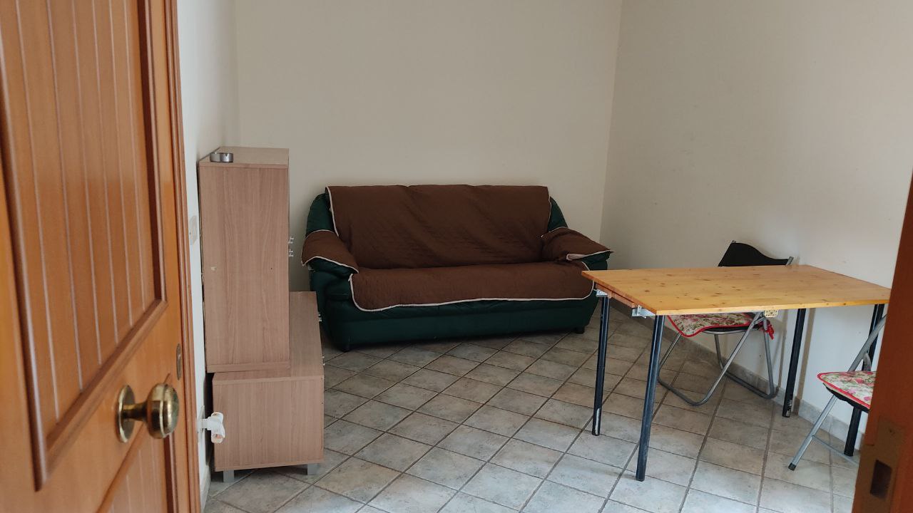 Via Odigitria, 2 locali arredato in centro storico