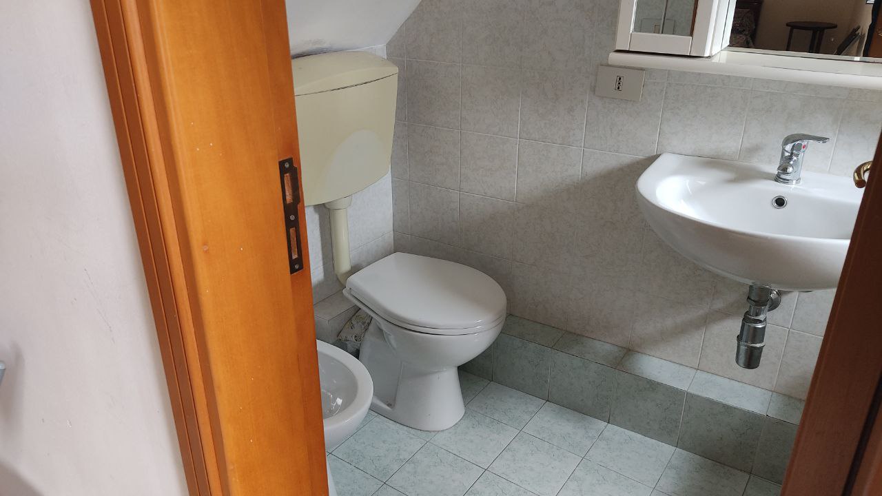 Via Odigitria, 2 locali arredato in centro storico