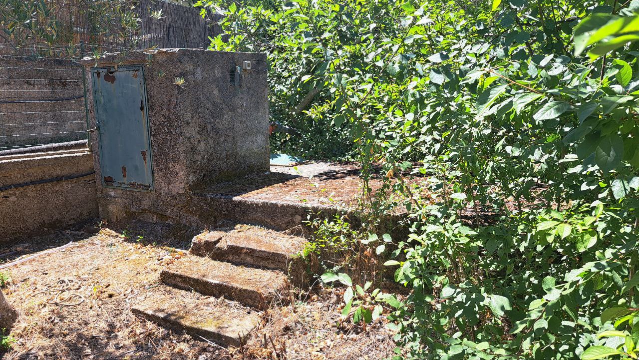 Via Esterna Sant'Elia villino con cucina abitabile
