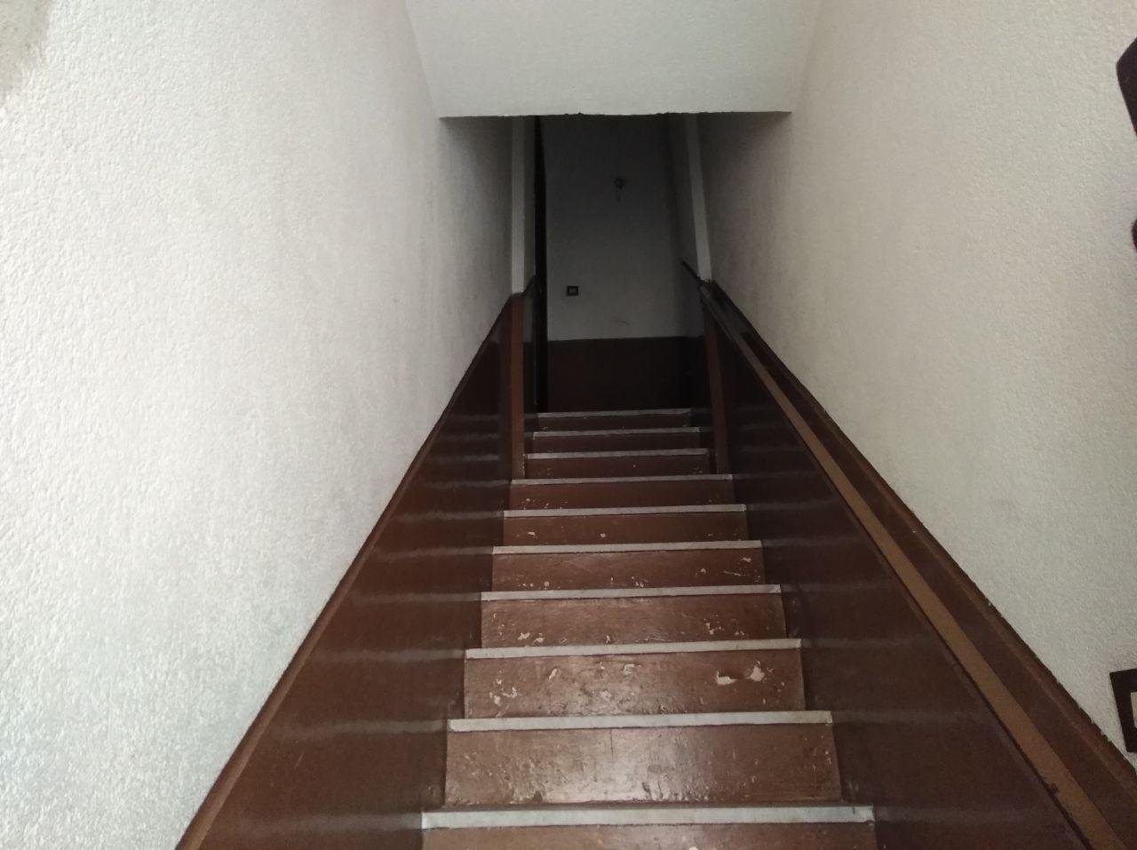 Via Antonio Veneziano, confortevole due vani