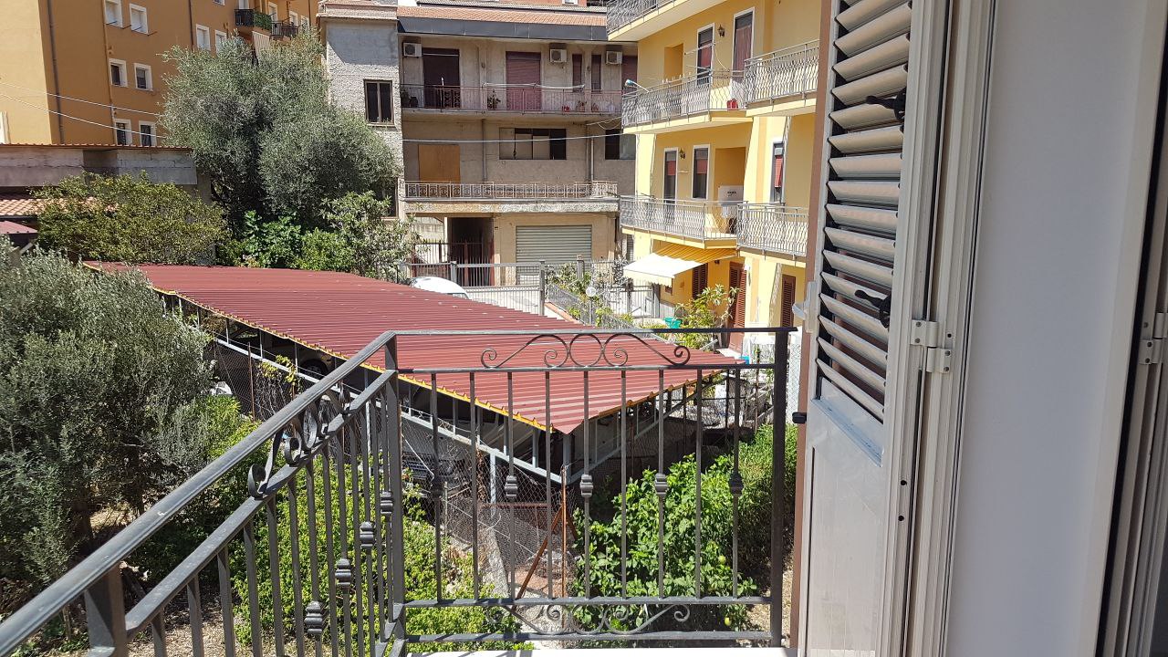 Via PonteParco recente e luminosa porzione di casa