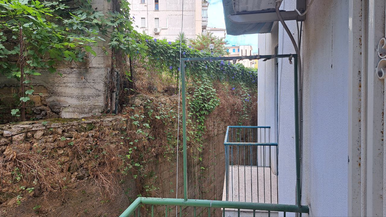 Via Venero grande 4 locali 2 servizi e ripostiglio