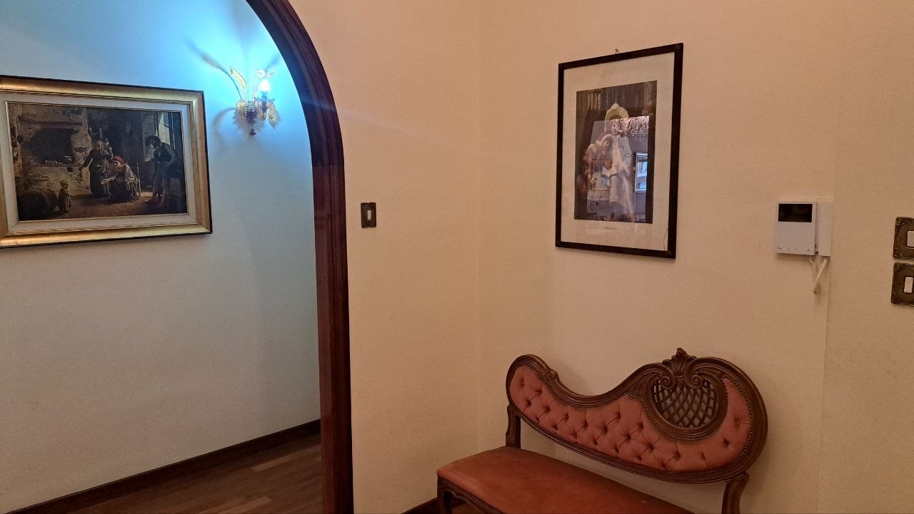 Via Venero grande 4 locali 2 servizi e ripostiglio