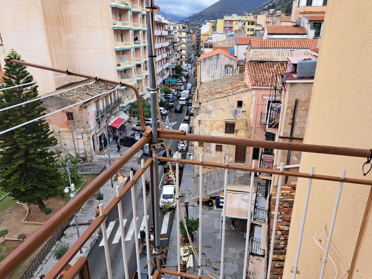 Via Pietro Novelli, 2 locali con cucina abitabile