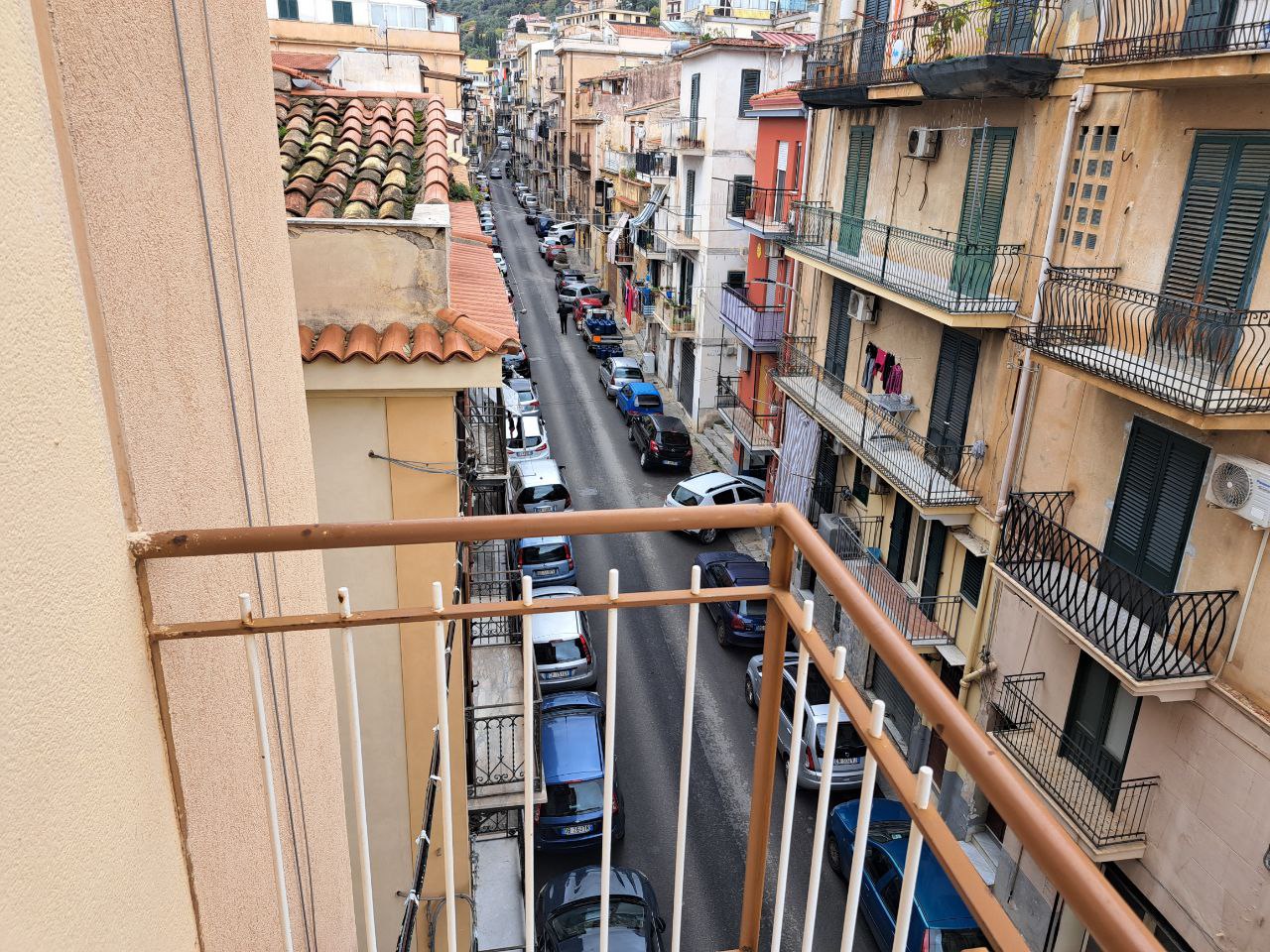 Via Pietro Novelli, 2 locali con cucina abitabile