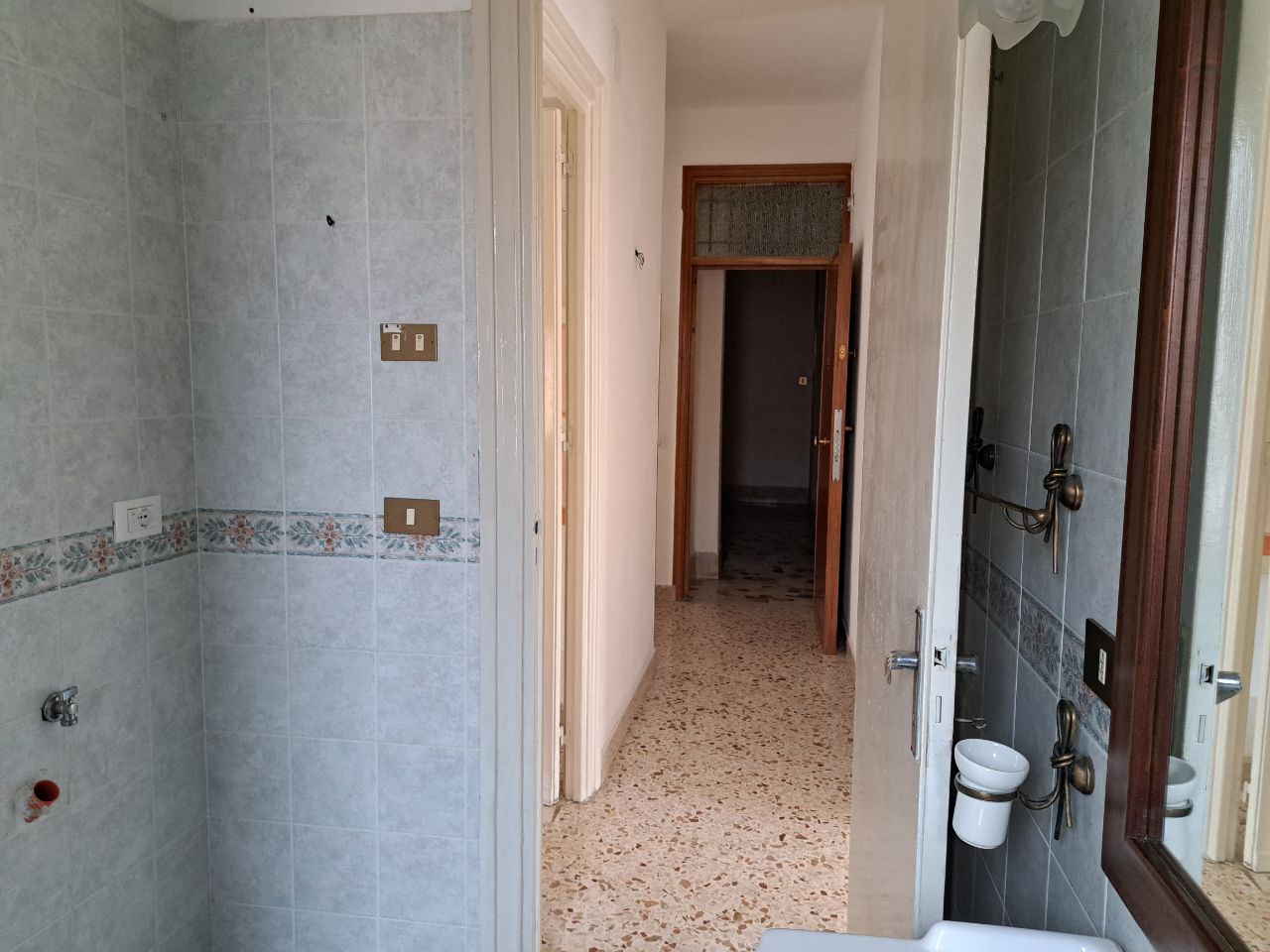 Via Pietro Novelli, 2 locali con cucina abitabile