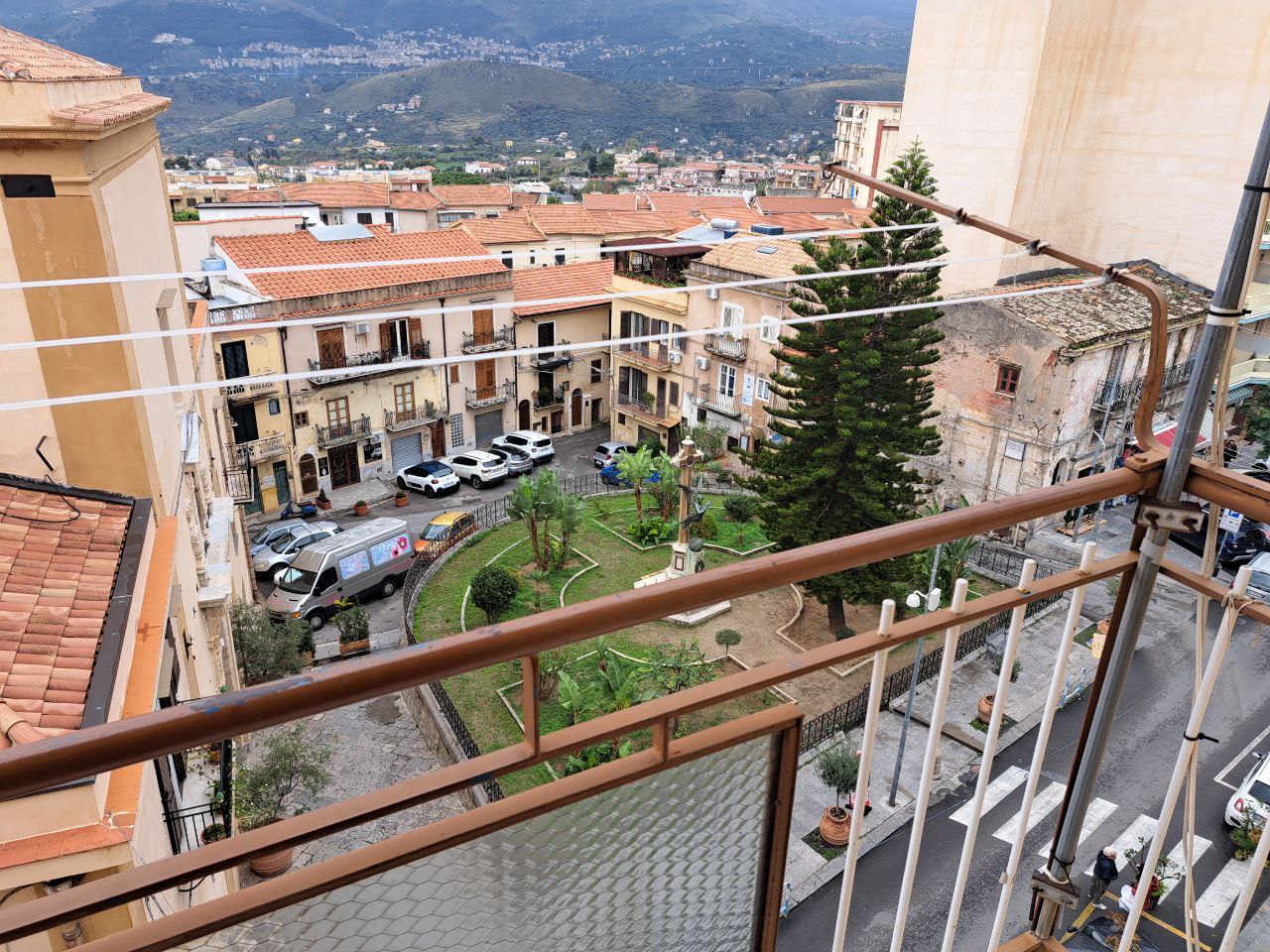 Via Pietro Novelli, 2 locali con cucina abitabile