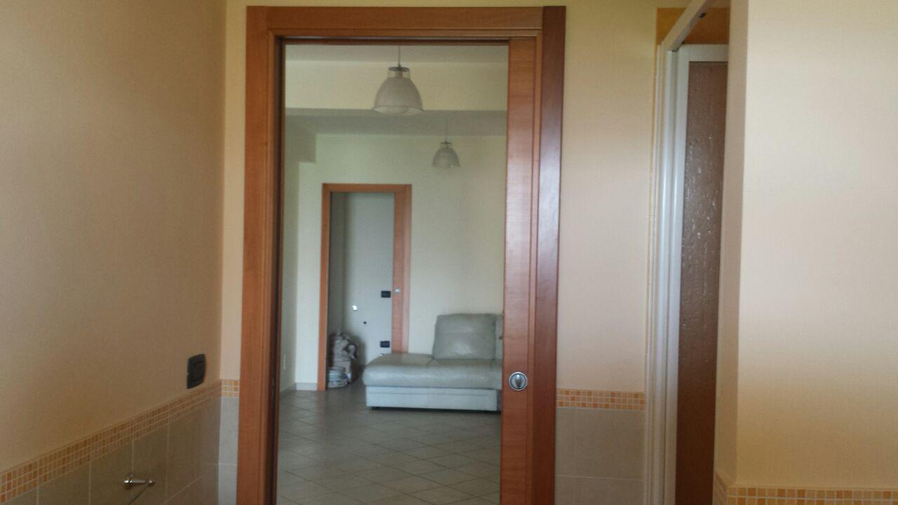 Via Regione Siciliana, 2 vani con cucina-soggiorno