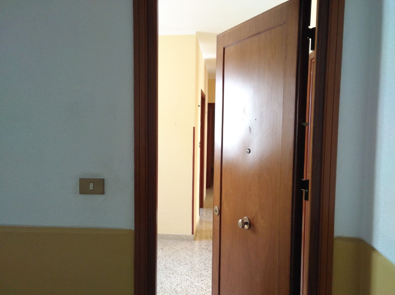 Via Fiume Delia, luminoso e ampio 3 vani
