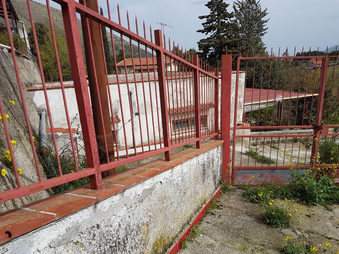 Via delle Rose Caculla piccola casetta di campagna
