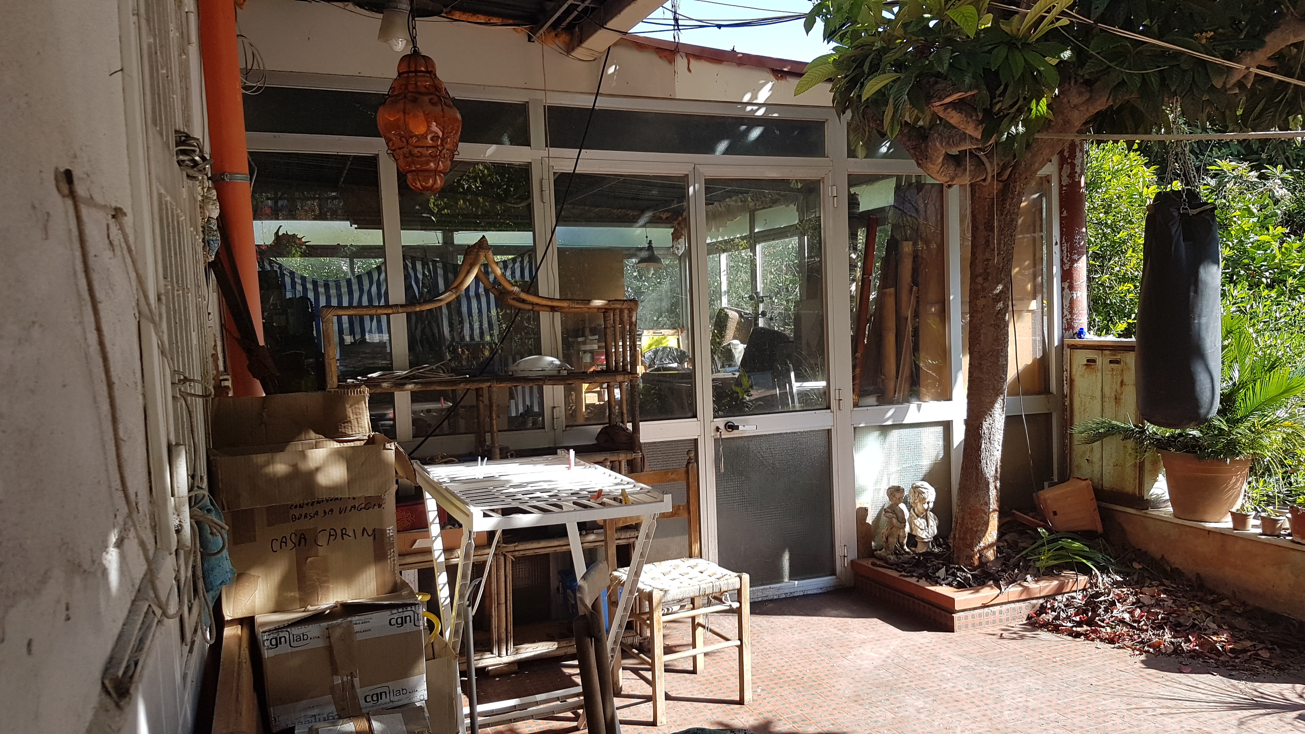 Via Torrente d'Inverno, villino con spazi esterni