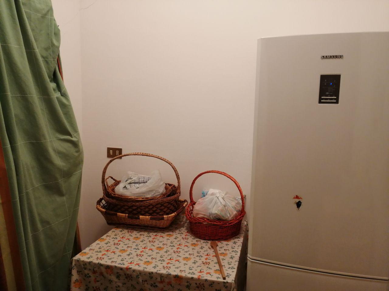 Via Pezzingoli, villino con giardino e posti auto