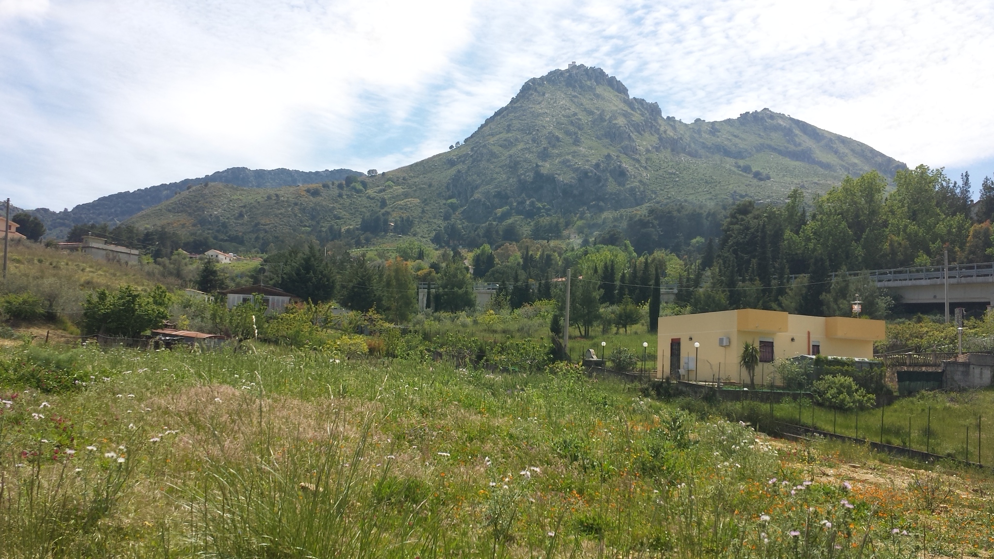 Via del Pigno, terreno irriguo di facile accesso