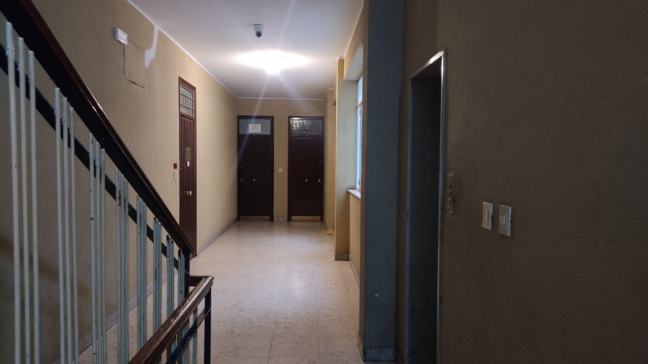 Via Venero comodo e centrale 3vani con ripostiglio