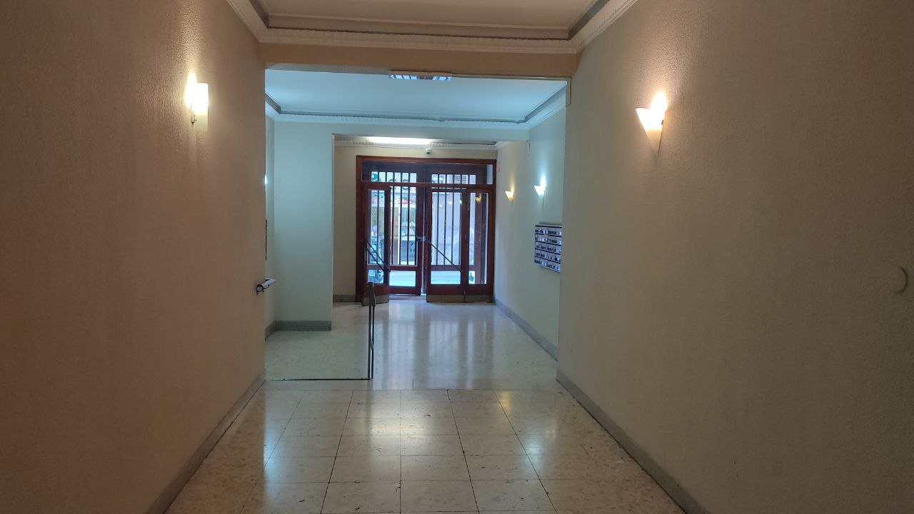 Via Venero comodo e centrale 3vani con ripostiglio