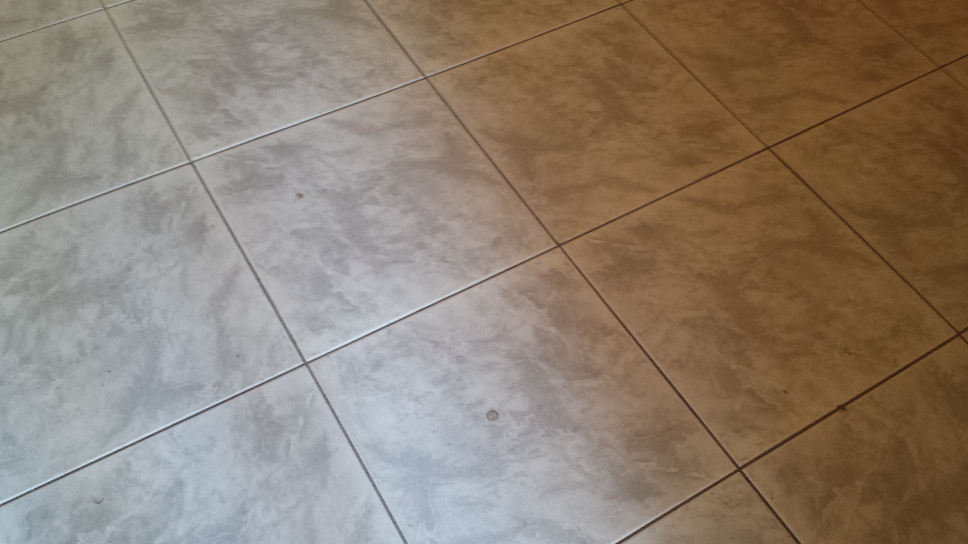Via Cavallacci, 3 vani con ampio salone e terrazzo