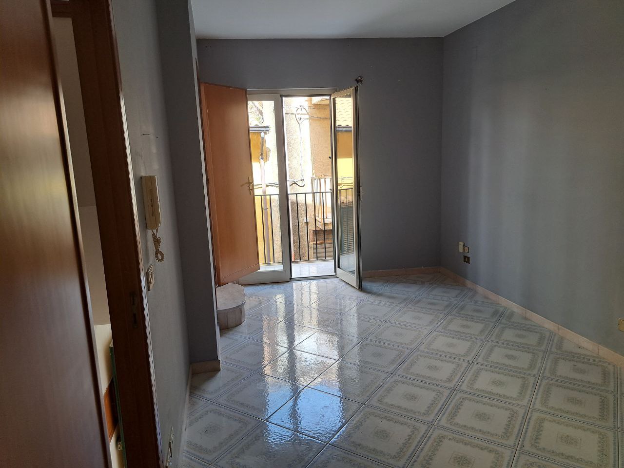 Chiasso Tripi, casa con cucina abitabile e 2 bagni