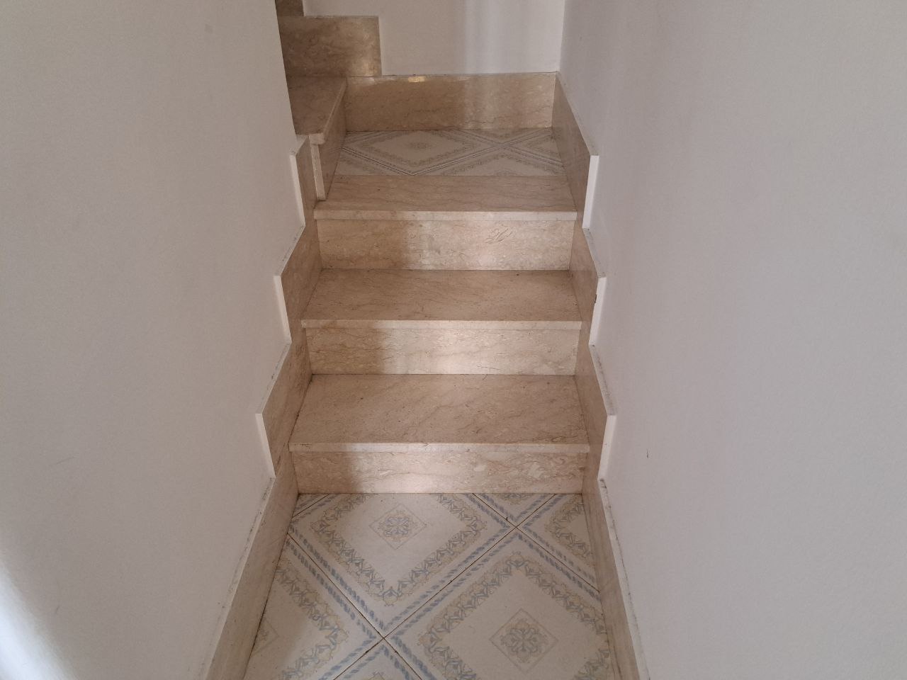 Chiasso Tripi, casa con cucina abitabile e 2 bagni