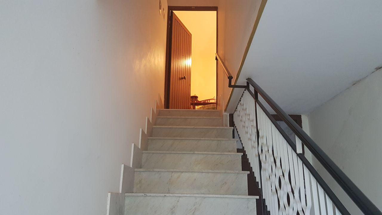 Via Passo d'Api, luminosa bifamiliare con terrazzo