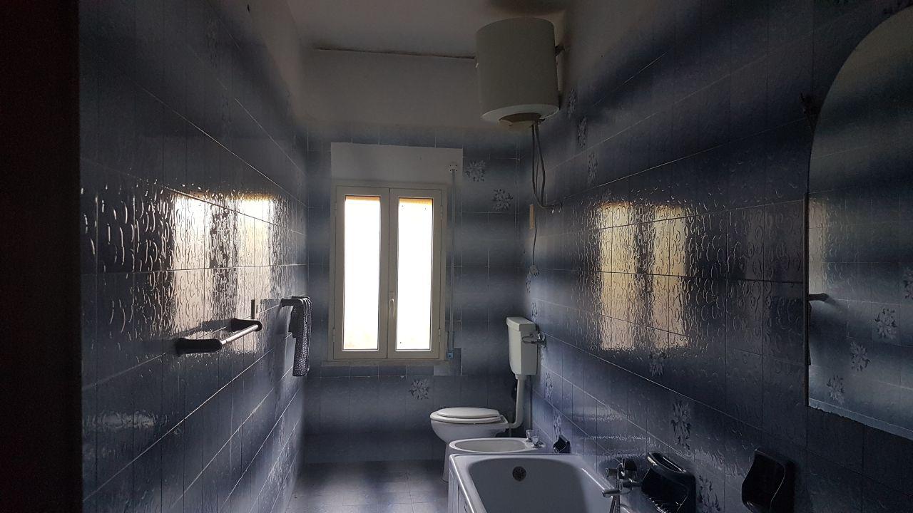 Via Passo d'Api, luminosa bifamiliare con terrazzo