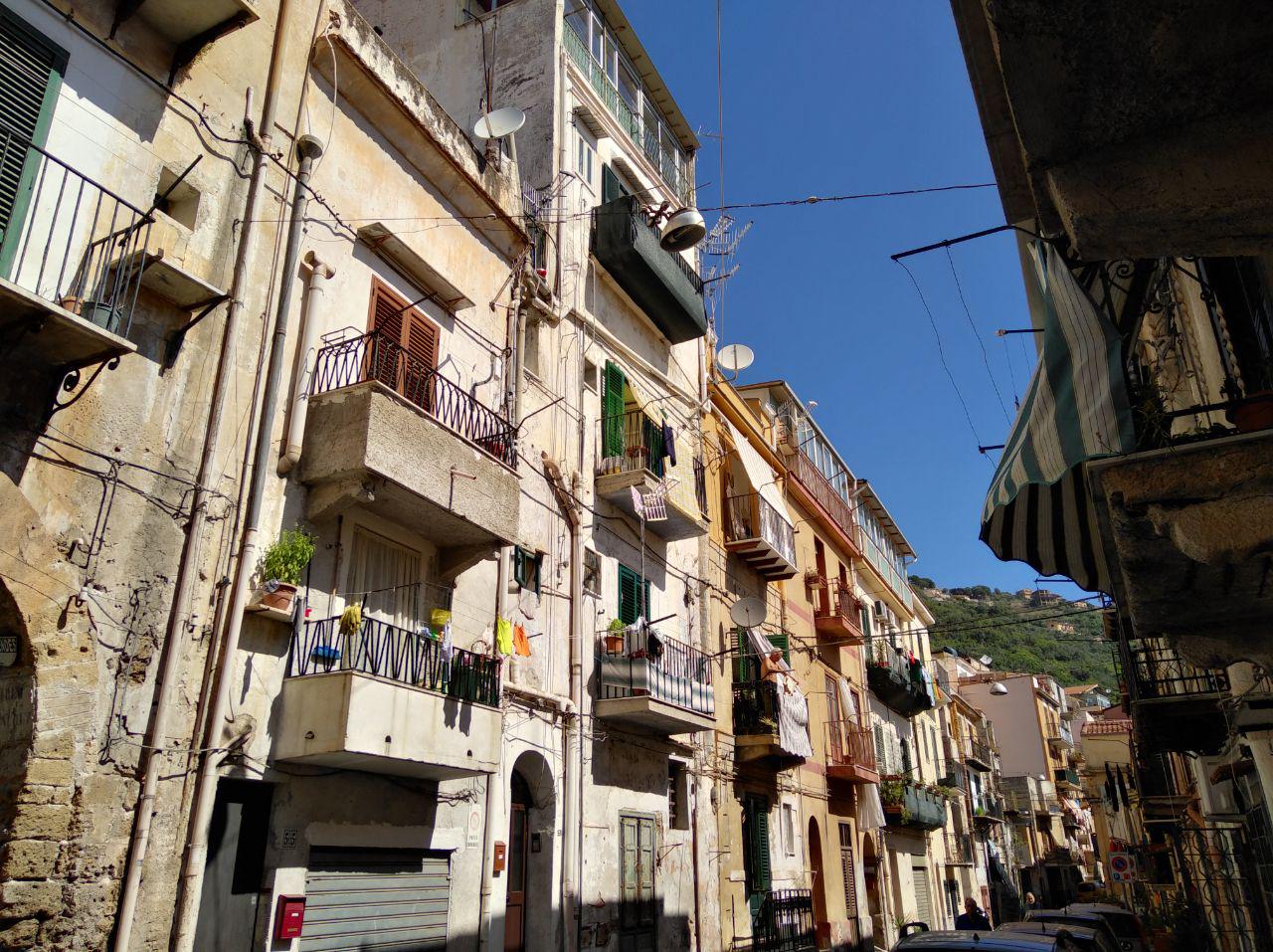 Via Umberto I, panoramica abitazione ristrutturata