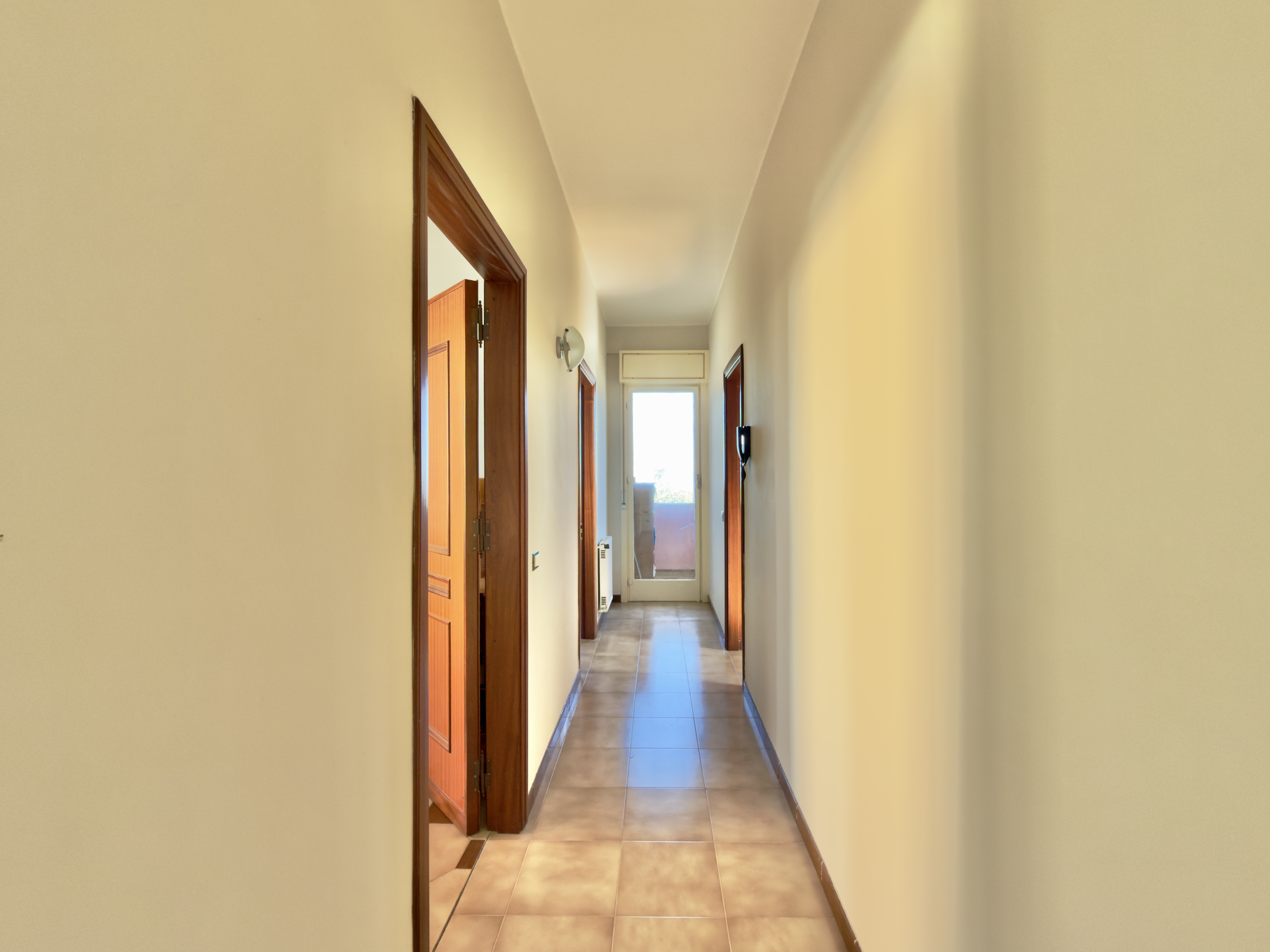 Via Santa Liberata, 4 locali in villa con giardino