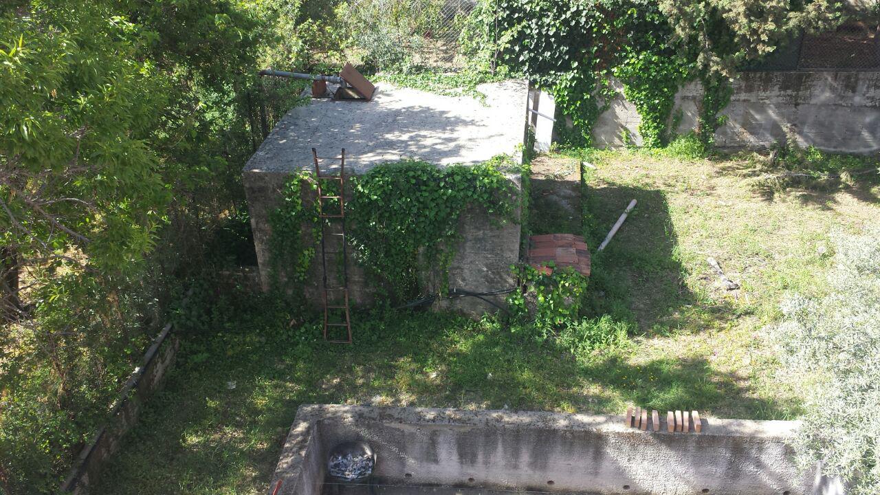 Via Cozzo Ingrassia grande villa con salonetriplo