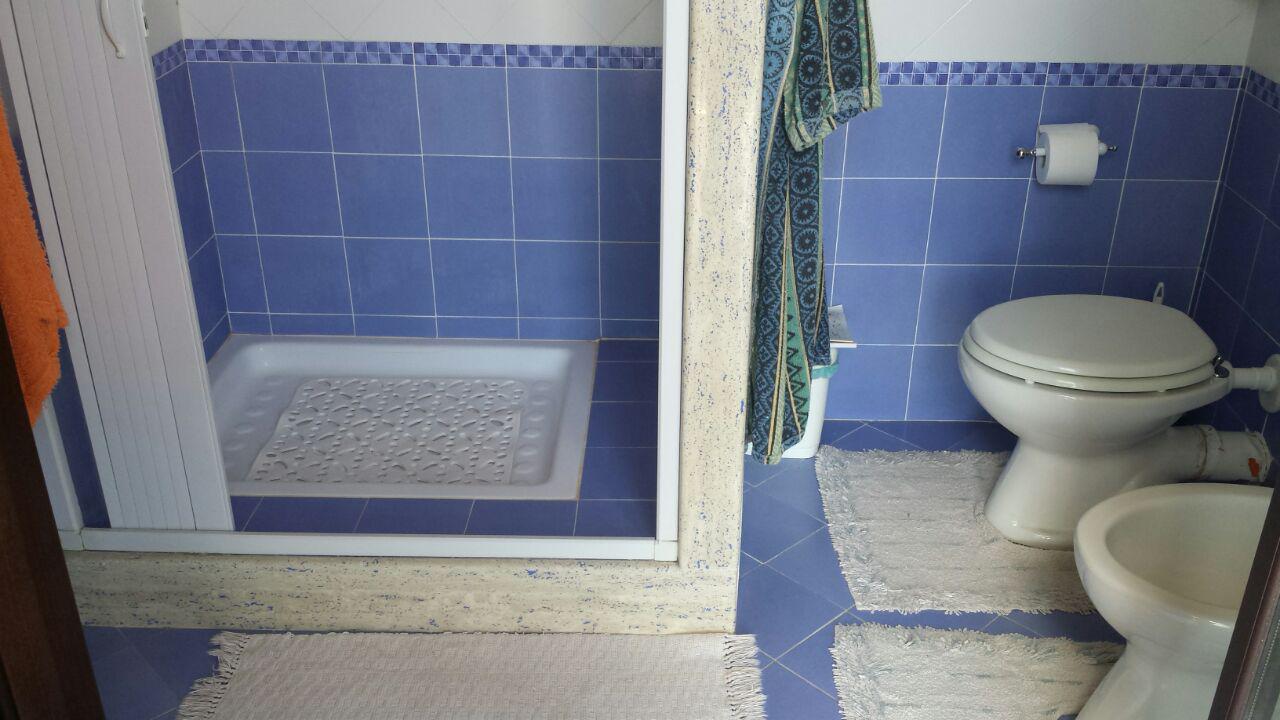 Via Cozzo Ingrassia grande villa con salonetriplo