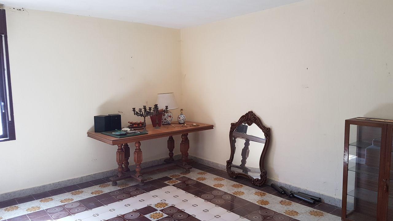 Via Zarcone villino ad uso turistico-villeggiatura