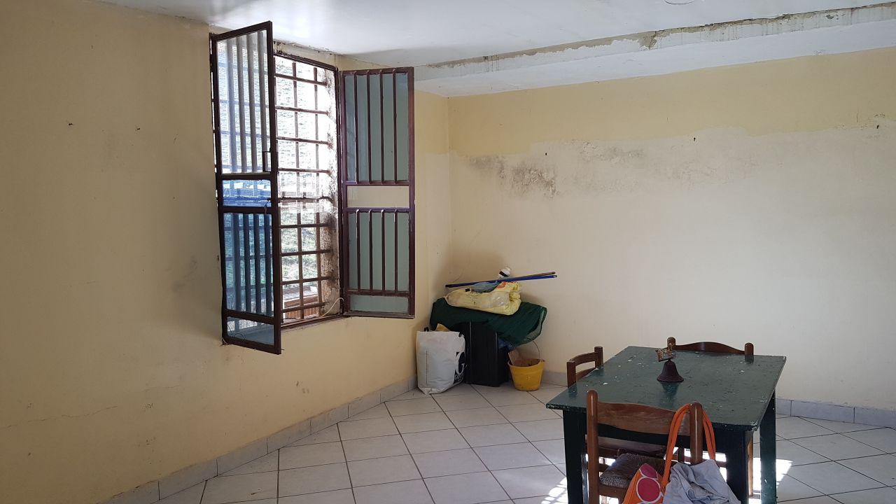 Via Zarcone villino ad uso turistico-villeggiatura