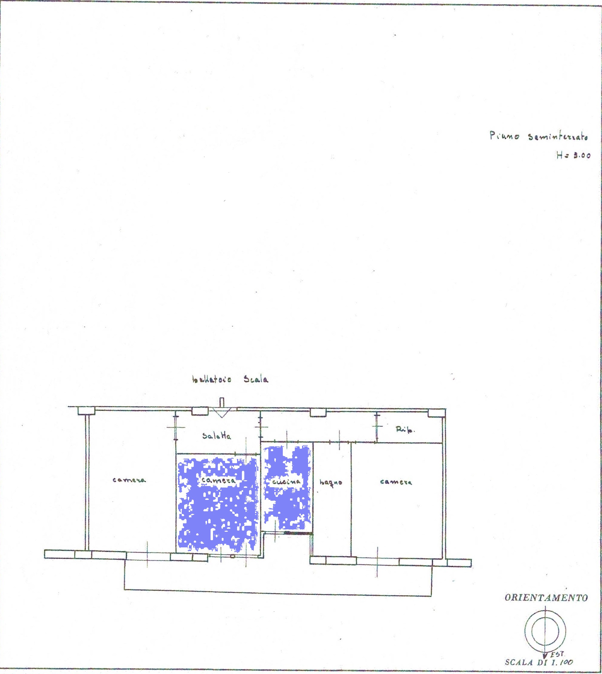 Via Venero, versatile stanza con cucina in centro
