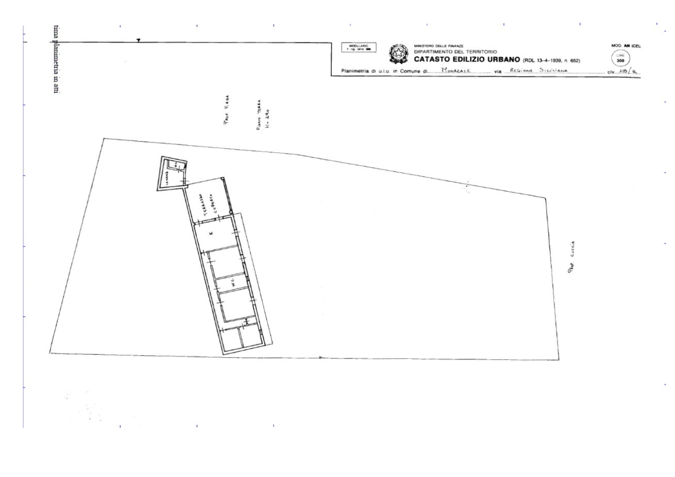 Via Regione Siciliana, villino con grande terrazzo