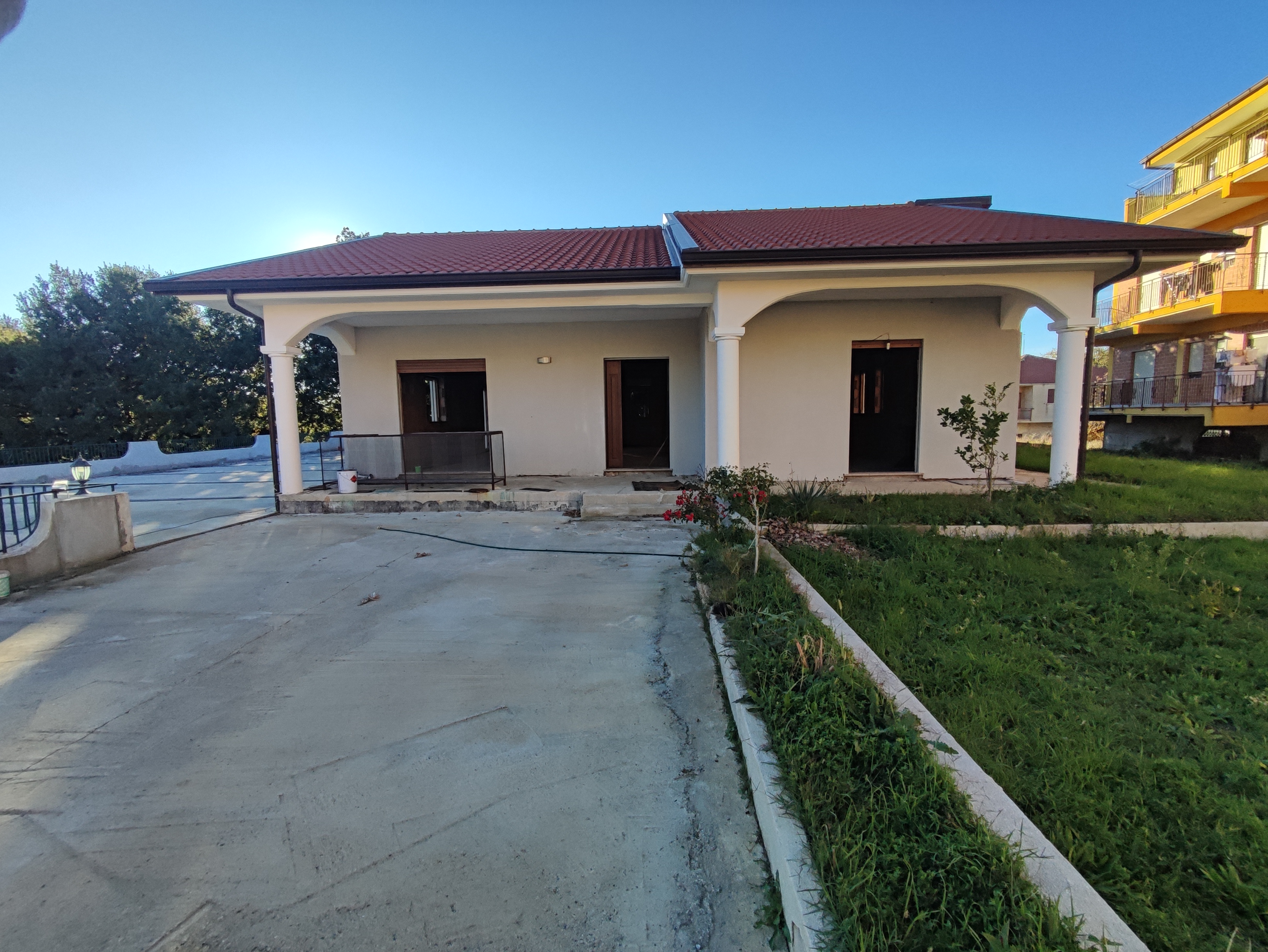 Villa - Chiaravalle Centrale - VF002 3
