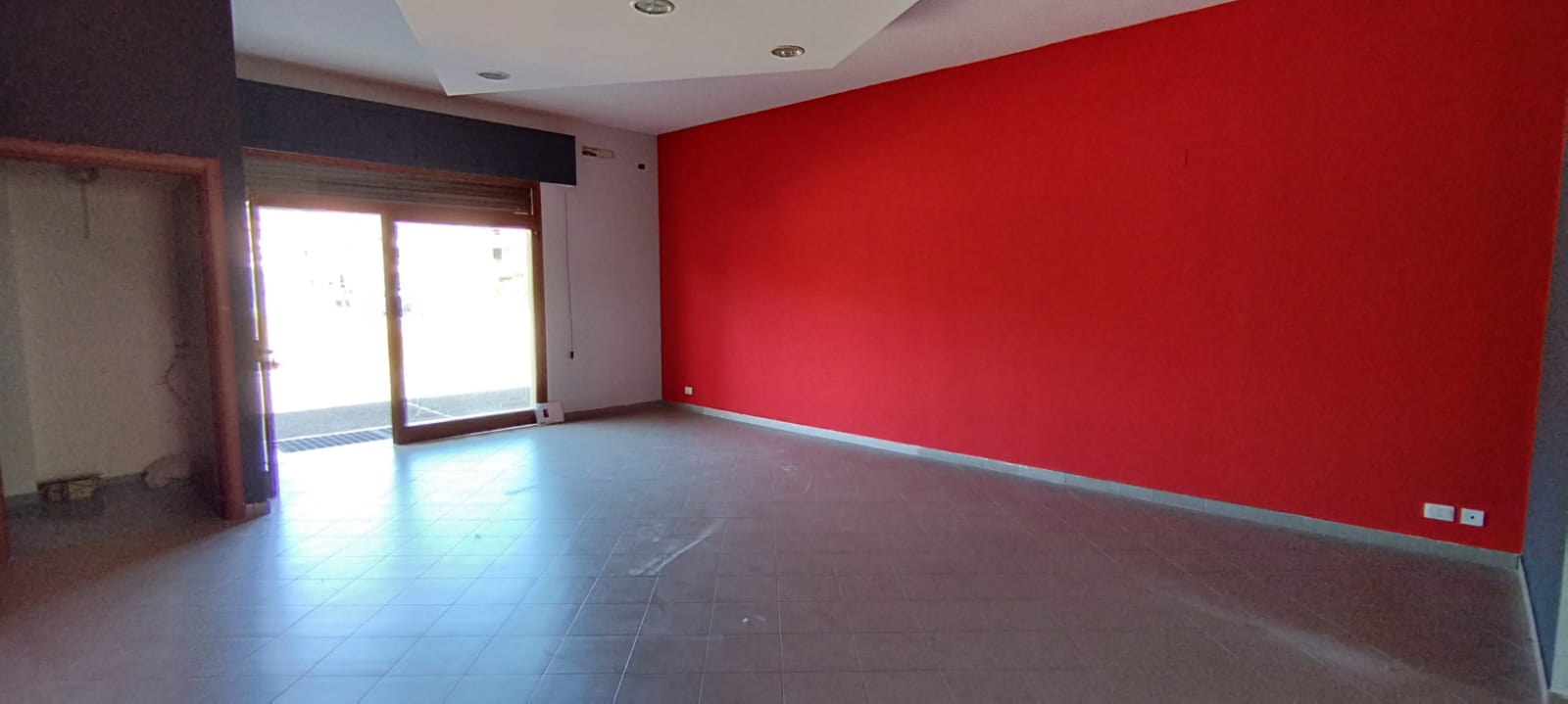 Locale commerciale a Squillace lido 4