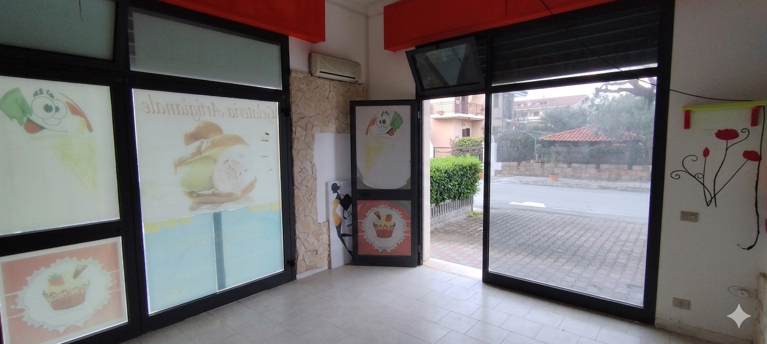 Locale commerciale