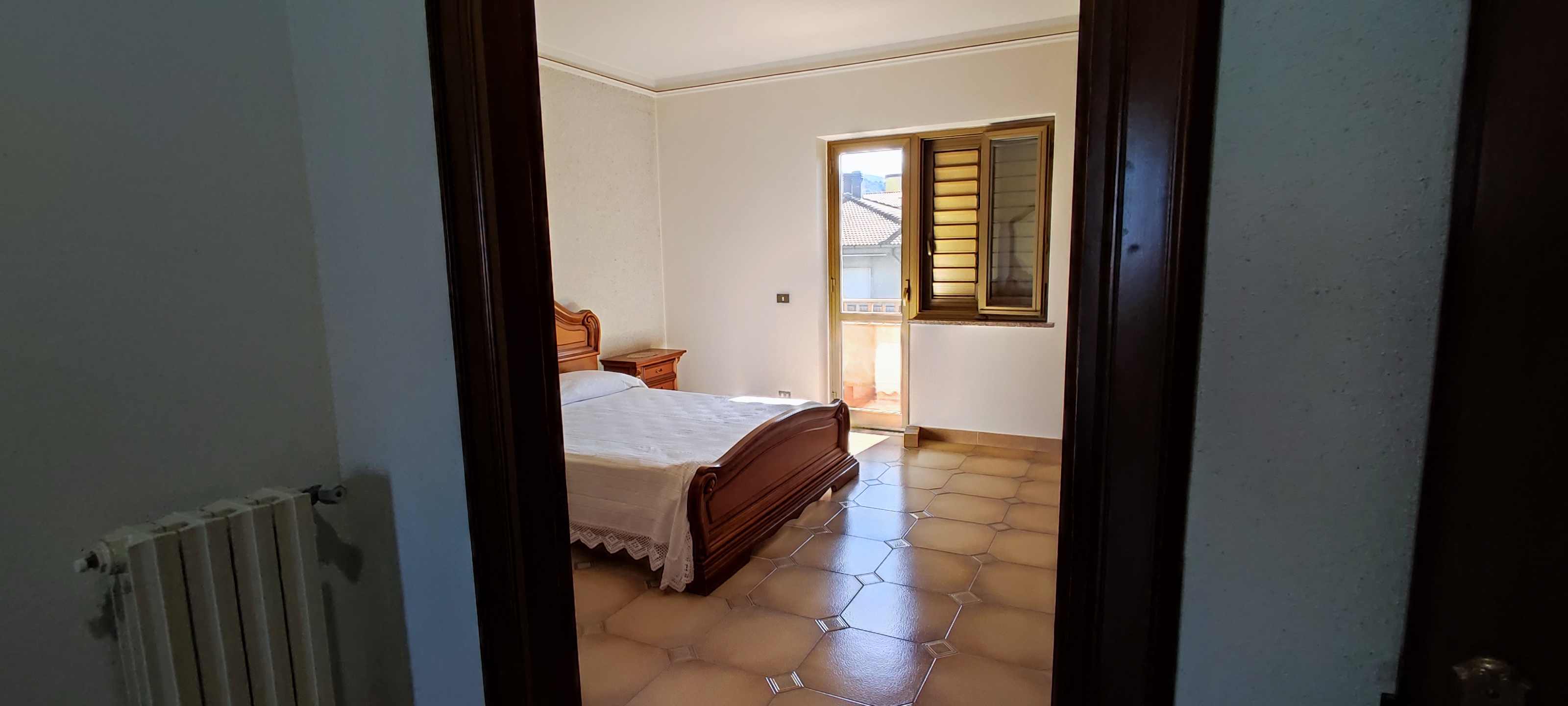 Villa bifamiliare con giardino a Girifalco - anteprima 25