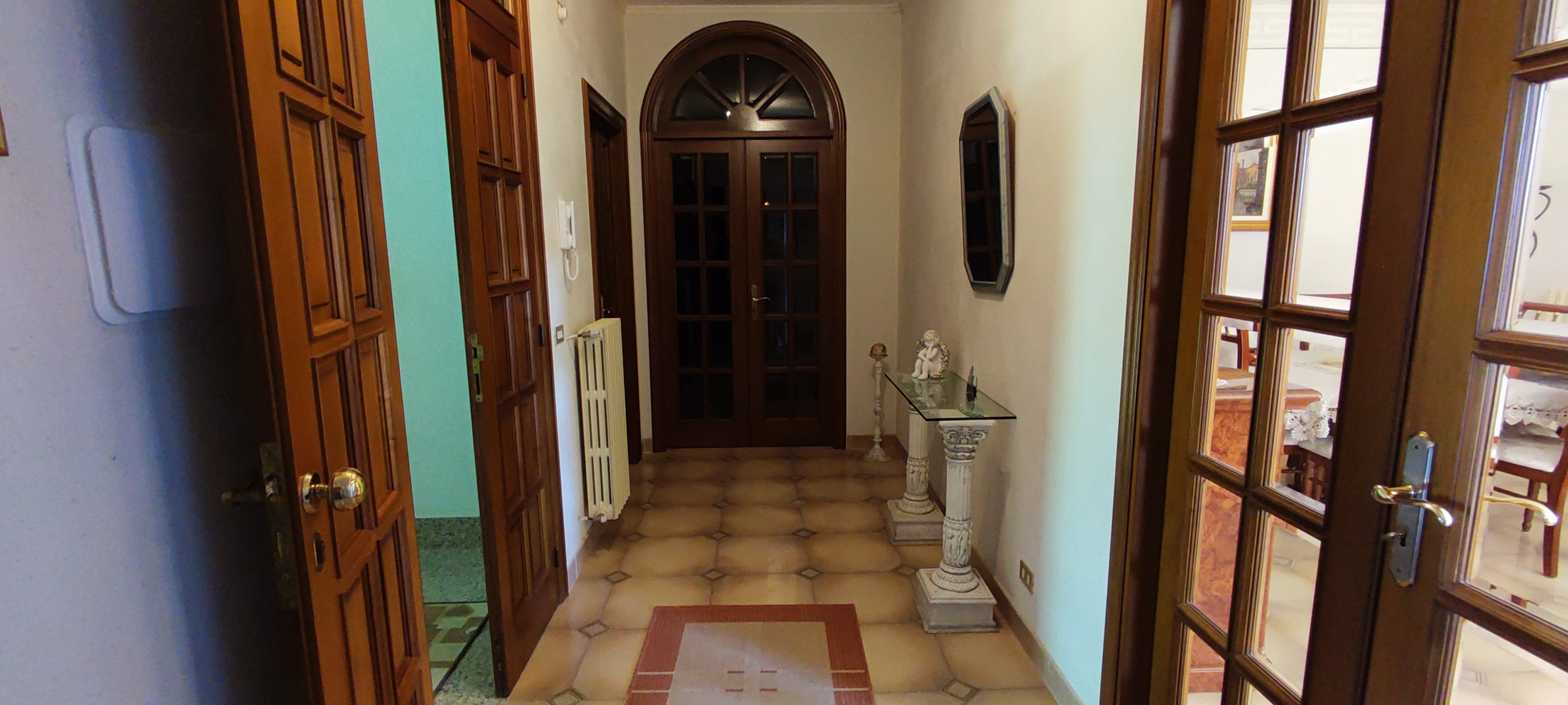 Villa bifamiliare con giardino a Girifalco - anteprima 20