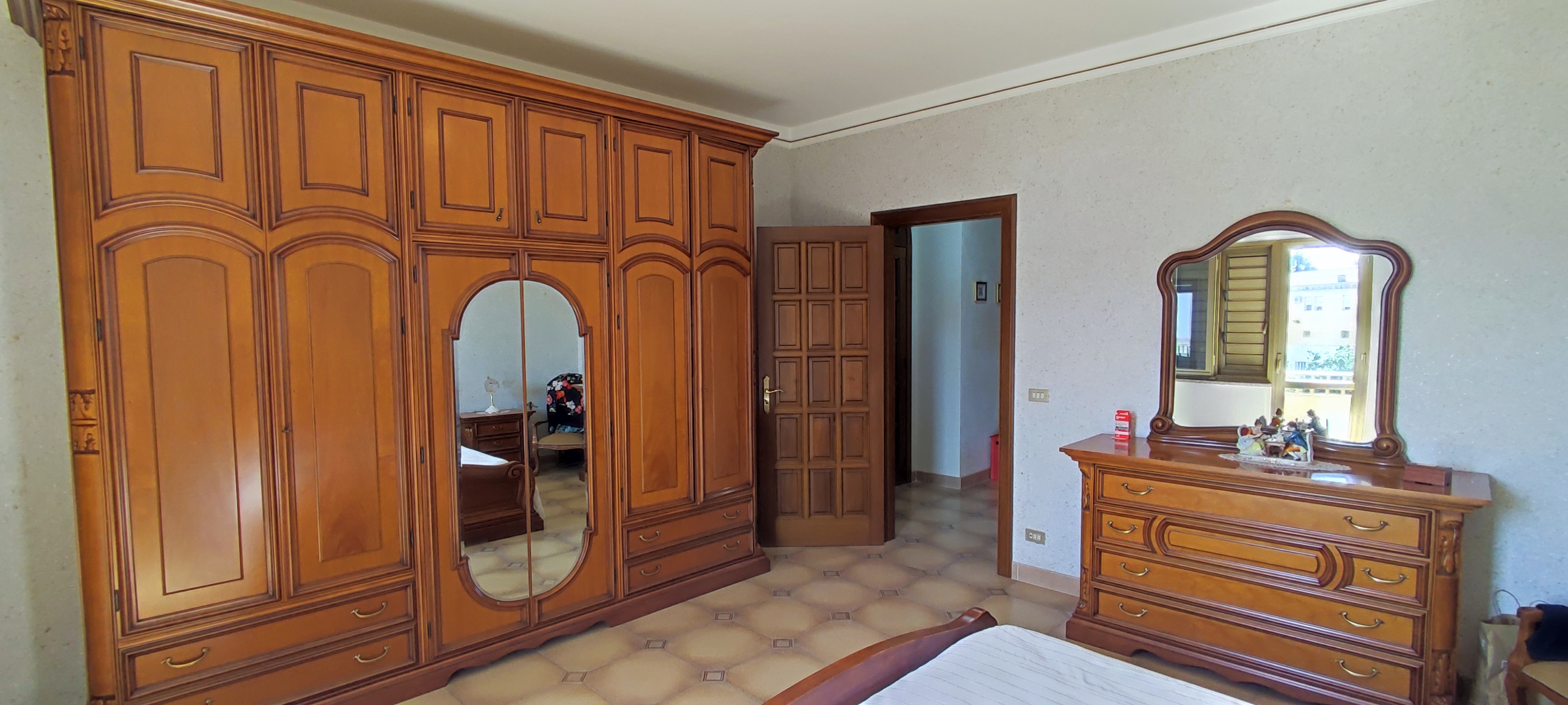 Villa bifamiliare con giardino a Girifalco - anteprima 27